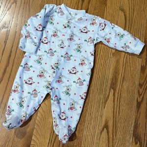 Kissy Kissy Christmas Pajamas